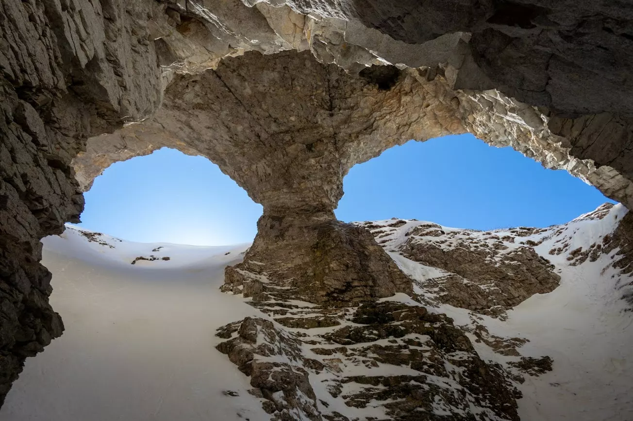 Dévoluy : Entre Ciel, Roc et Poudreuse